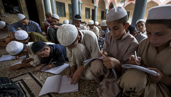 18,000 Seminaries Successfully Registered Under DGRE