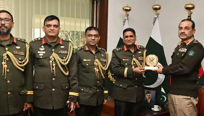 Bangladesh Military Leadership Visits Pakistan to Strengthen Defense Ties