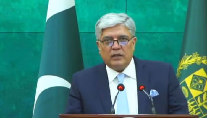 Pakistan rejects claims regarding mistreatment of Afghan refugees