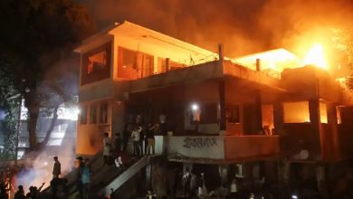 Protesters Burn Bangladesh Founder’s Residence, Targeting Hasina’s Legacy