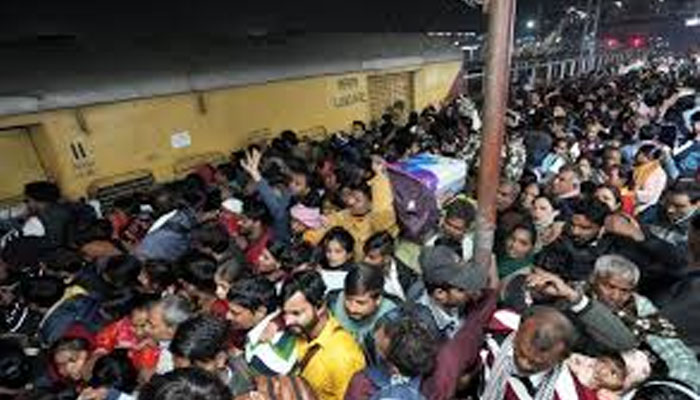 New Delhi Railway Station stampede claims 18 lives: Here's what happened!