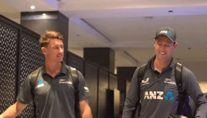 New Zealand Team Arrives in Lahore Amid Tight Security for Tri-Nation Series