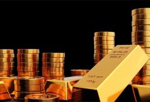 Gold prices dip by Rs3,300 per tola in Pakistan