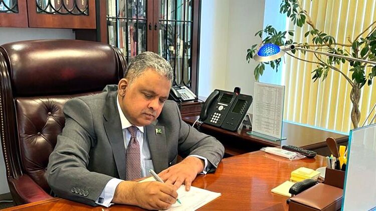 Pakistan Seeks "Constructive Diplomacy" with US Over Tariffs