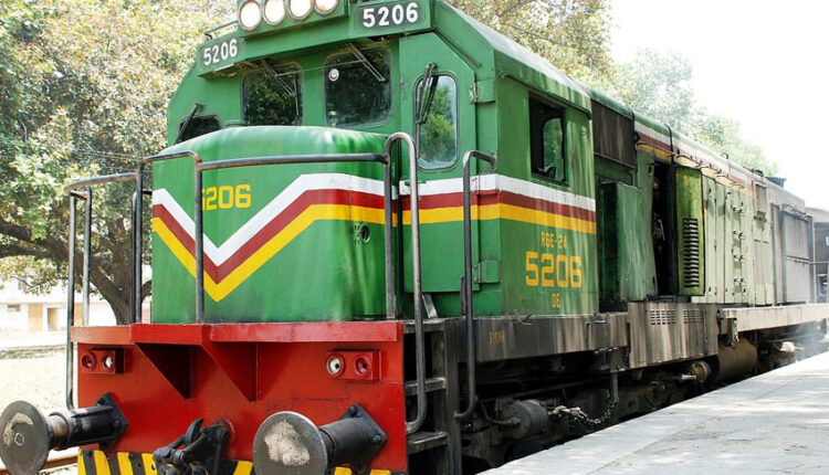 Pakistan Railways Aims to Launch ML-1 Project This Year