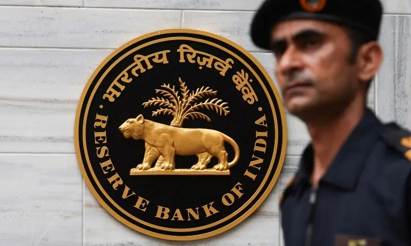 Indian banks ordered to monitor funds from Pakistan for arms financing risks