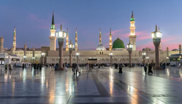 Pakistan's Religious Minister discusses the formal Hajj quota request with the media.