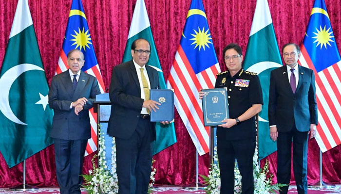 PM Shehbaz Hails New Era of Pakistan-Malaysia Cooperation