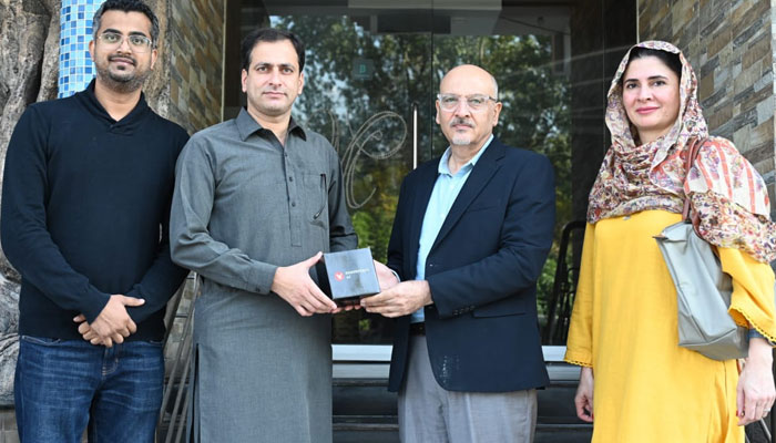 Independent Urdu Delegation Visits DGPR AJK, Announces Media Internships