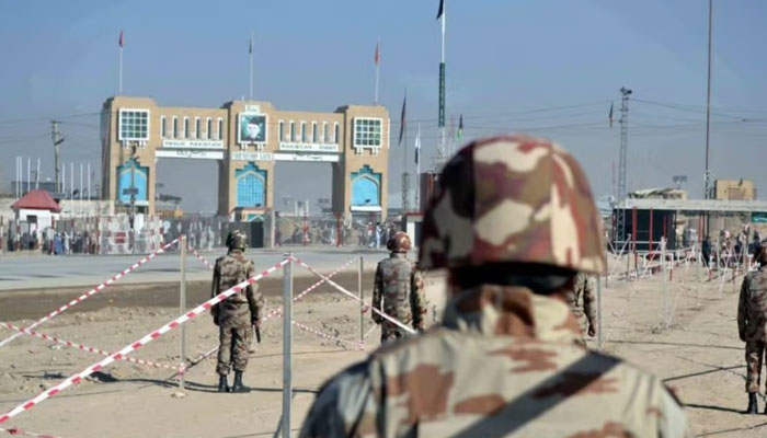 Pakistani forces kill 15-20 Afghan Taliban in Balochistan border clash