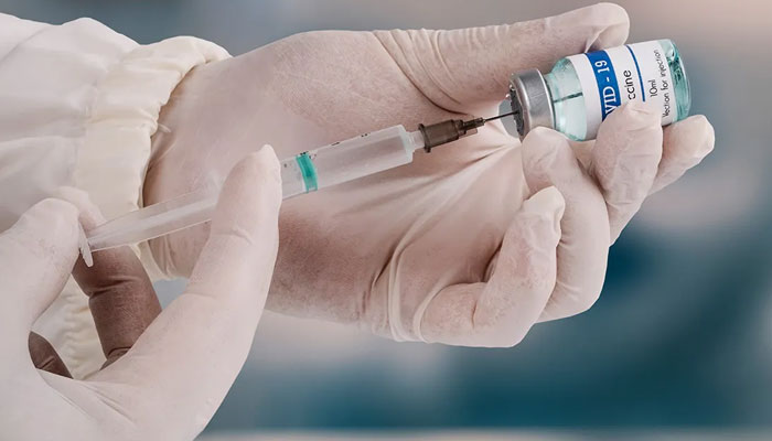 Study Reveals COVID-19 Vaccines May Help Strengthen Cancer Treatment