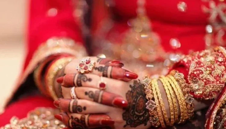 Islamabad High Court building exterior.