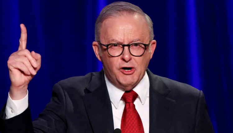 Australia to Tighten Gun Laws Following Sydney Beach Shooting