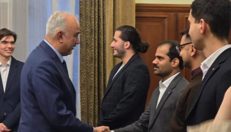 Pakistani Ambassador Hosts Former Russian Envoy, HSE Students at Pakistan House Moscow