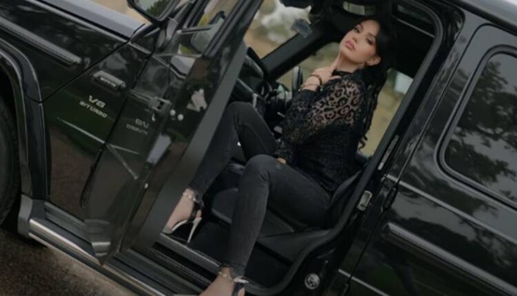 Falak Shabir Teases New Song ‘Ashiq Tere’ with Roach Killa