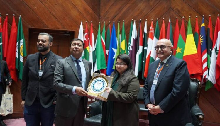 Buraq Space Camp Buraq Space Camp Space Science Education Space Science Education Youth in Science Youth In Science OIC COMSTECH OIC COMSTECH Future Innovators Future Innovators Science and Technology Science and Technology Capacity Building Capacity Building