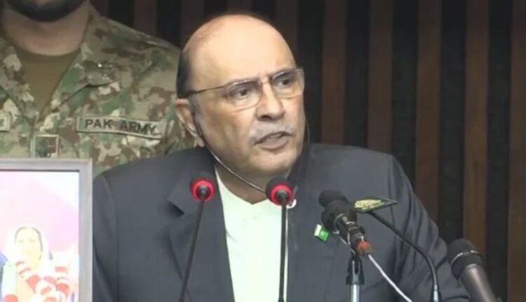 Zardari Warns India, Urges Peace Talks While Pledging Full Defense of Pakistan
