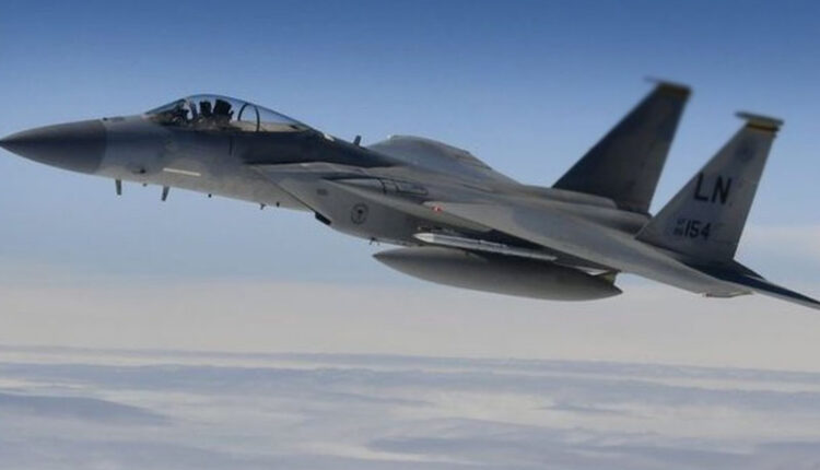 US F-15 Fighter Jet Crashes in Kuwait