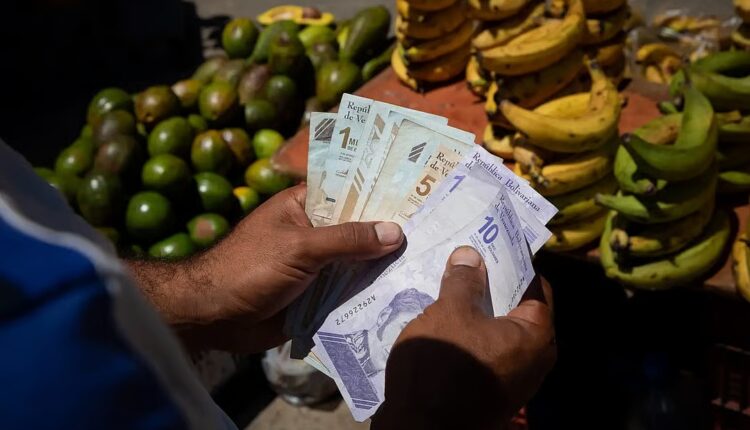 Venezuela Inflation Record High Prices Venezuela Economy Latin America News Cost of Living Crisis