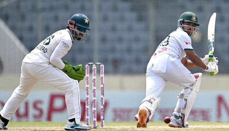 Pakistan need 268 runs to win Dhaka Test
