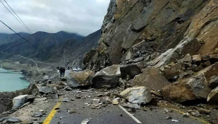 #NaranKaghan #LakeSaifUlMalook #HazaraFloods